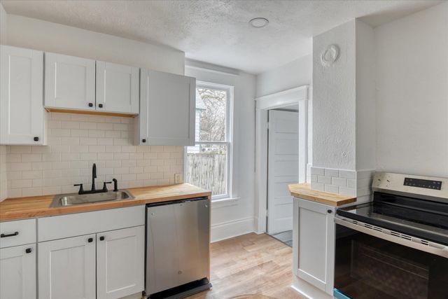 1812 W Nora Ave, Spokane, WA 99205