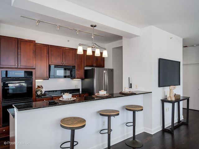 1235 S Prairie Avenue 1404, Chicago, IL 60605