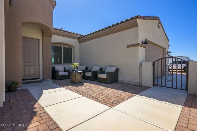 1385 N Blazing Saddle Road, Vail, AZ 85641