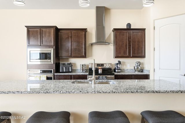 1385 N Blazing Saddle Road, Vail, AZ 85641