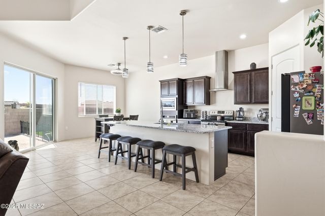 1385 N Blazing Saddle Road, Vail, AZ 85641