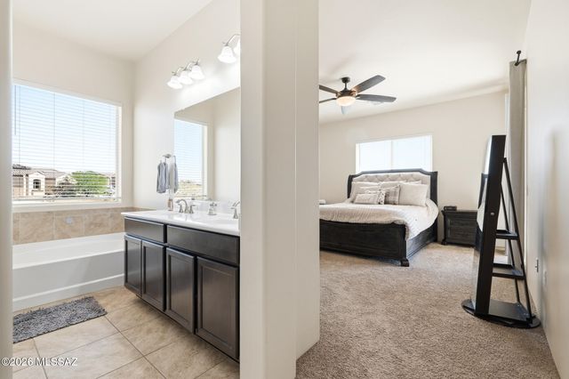 1385 N Blazing Saddle Road, Vail, AZ 85641