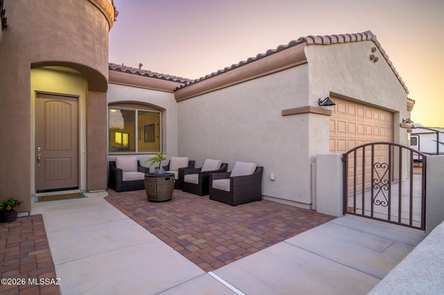 1385 N Blazing Saddle Road, Vail, AZ 85641
