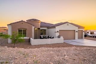 1385 N Blazing Saddle Road, Vail, AZ 85641
