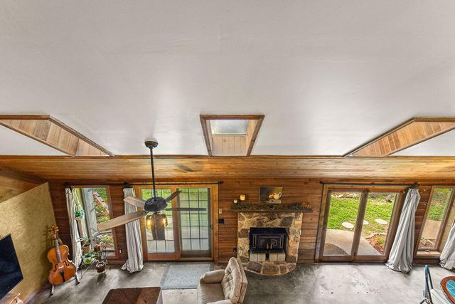 483 Loveland Drive, Rogersville, MO 65742