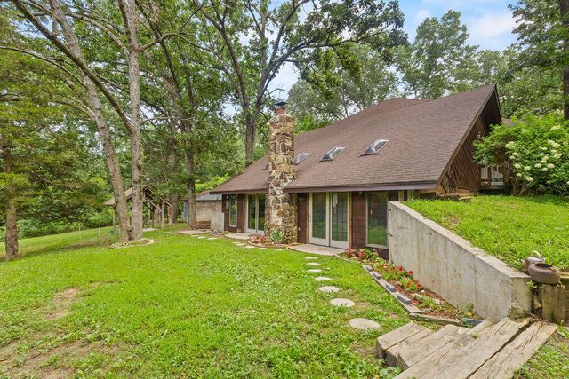 483 Loveland Drive, Rogersville, MO 65742