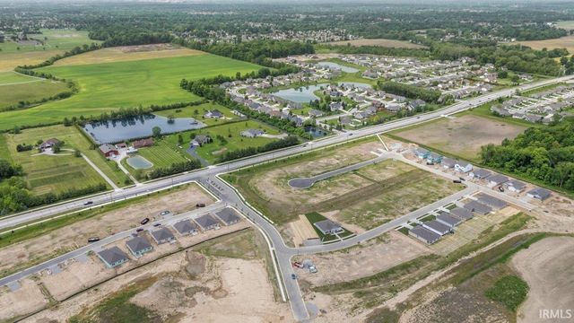 685 Chellberge Pass, New Haven, IN 46774