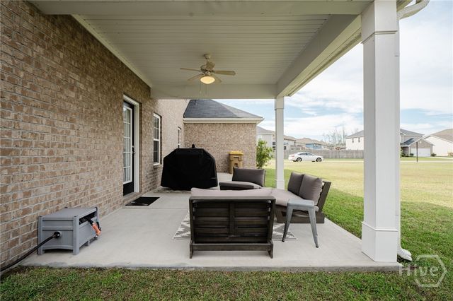 172 Saddleclub Way, Guyton, GA 31312