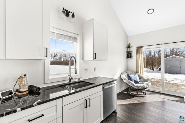 22 Spartan Circle Dr, Superior, WI 54880