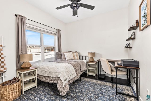 22 Spartan Circle Dr, Superior, WI 54880