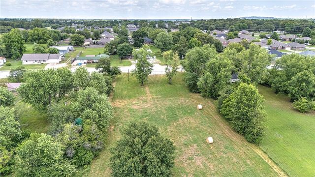 5441 Har Ber Avenue, Springdale, AR 72762