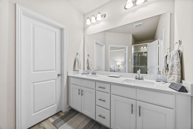 1012 Foxglove Drive, Carrollton, TX 75007