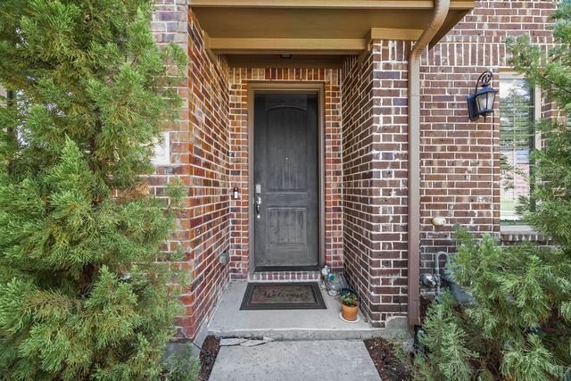 1012 Foxglove Drive, Carrollton, TX 75007