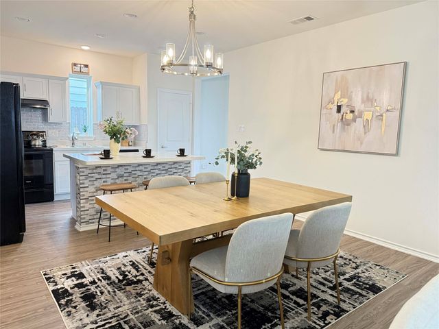 2209 Dana Drive, Grand Prairie, TX 75051