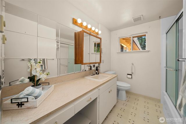 625 175th Street S, Spanaway, WA 98387