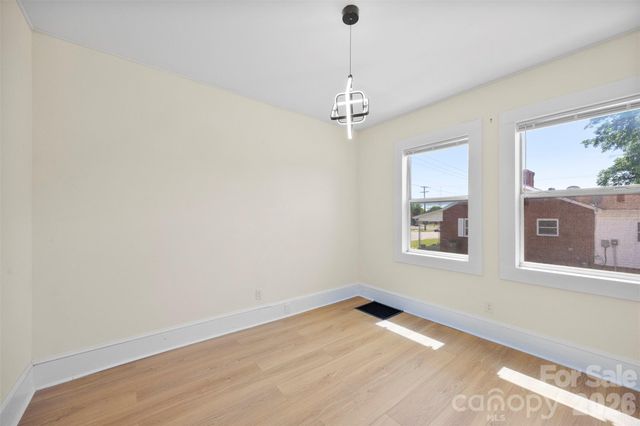 509 E Grover Street, Shelby, NC 28150