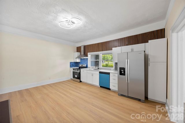 509 E Grover Street, Shelby, NC 28150