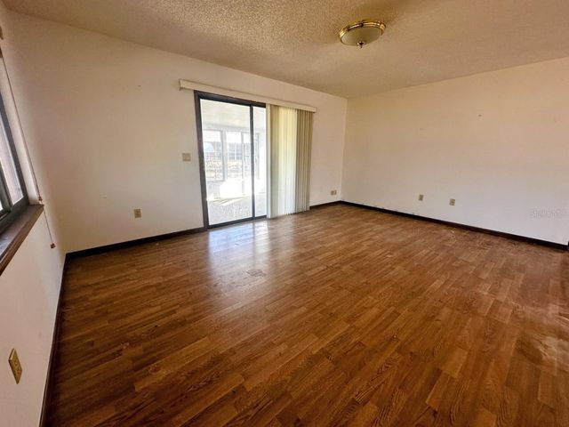 10151 SW 93RD AVENUE, Ocala, FL 34481