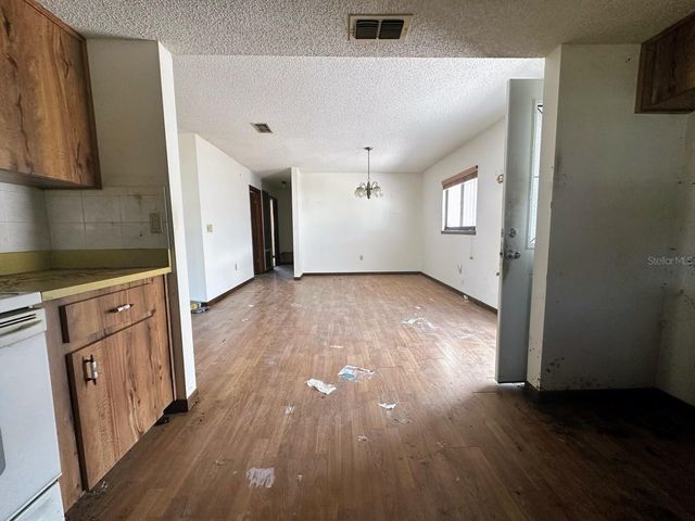 10151 SW 93RD AVENUE, Ocala, FL 34481