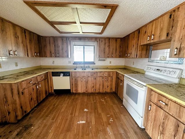 10151 SW 93RD AVENUE, Ocala, FL 34481