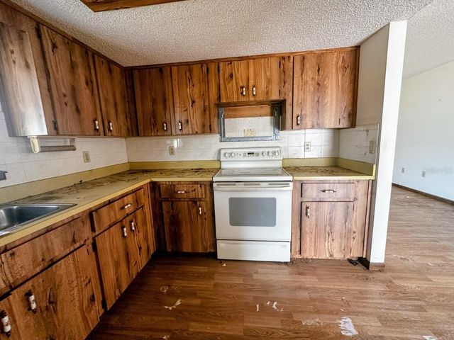 10151 SW 93RD AVENUE, Ocala, FL 34481