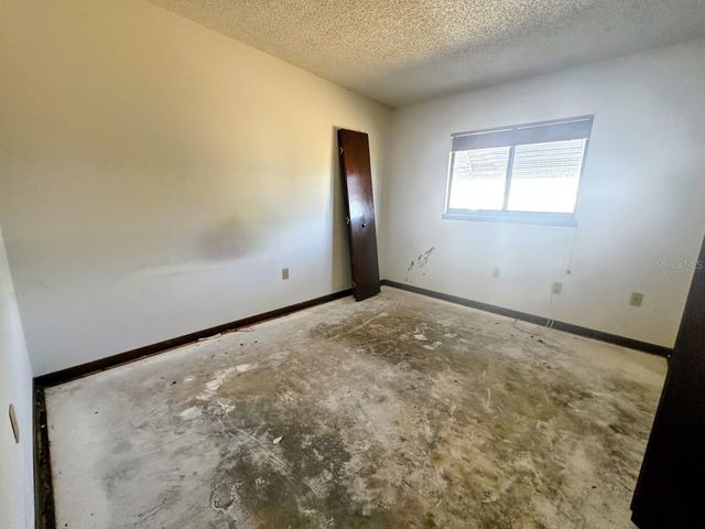 10151 SW 93RD AVENUE, Ocala, FL 34481