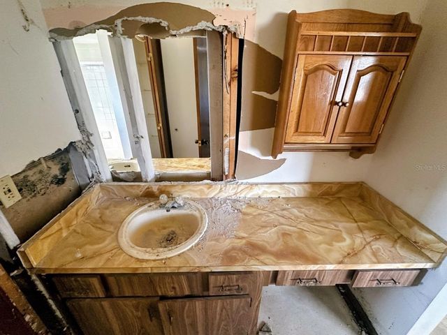 10151 SW 93RD AVENUE, Ocala, FL 34481