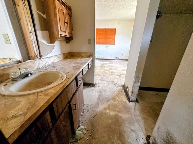 10151 SW 93RD AVENUE, Ocala, FL 34481