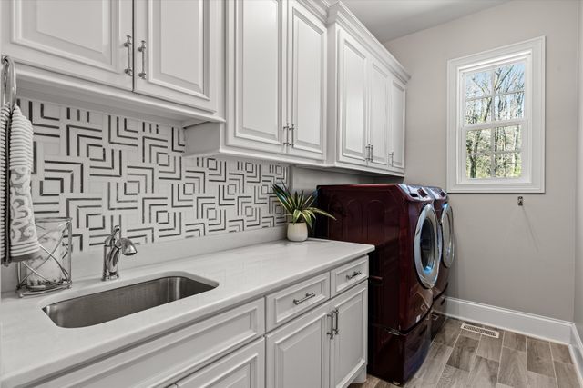 514 Legends Ridge Ct, Franklin, TN 37069