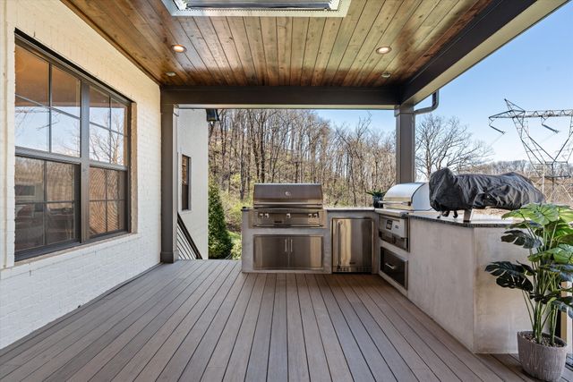 514 Legends Ridge Ct, Franklin, TN 37069