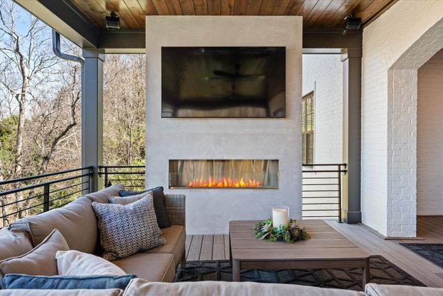 514 Legends Ridge Ct, Franklin, TN 37069