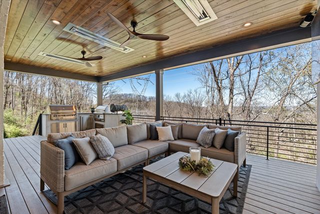 514 Legends Ridge Ct, Franklin, TN 37069