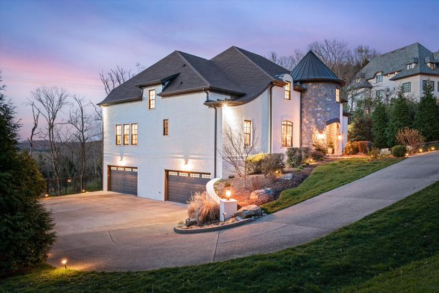 514 Legends Ridge Ct, Franklin, TN 37069