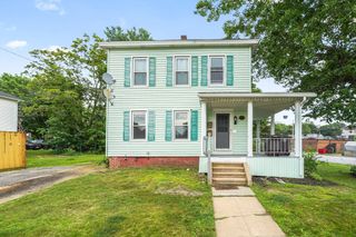 15 Robillard St, Gardner, MA 01440