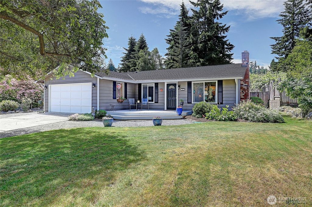 2942 Janet Avenue, Camano Island, WA 98282