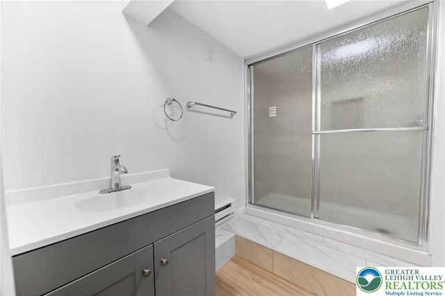 1225 Brentwood Avenue, Bethlehem City, PA 18017