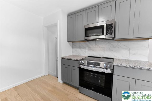 1225 Brentwood Avenue, Bethlehem City, PA 18017