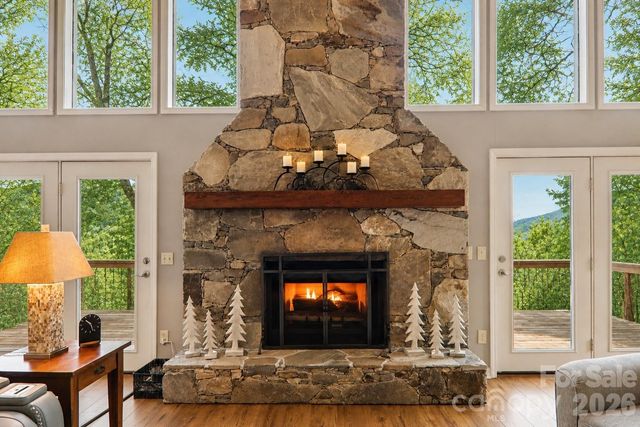 208 Buckeye Road, Maggie Valley, NC 28751
