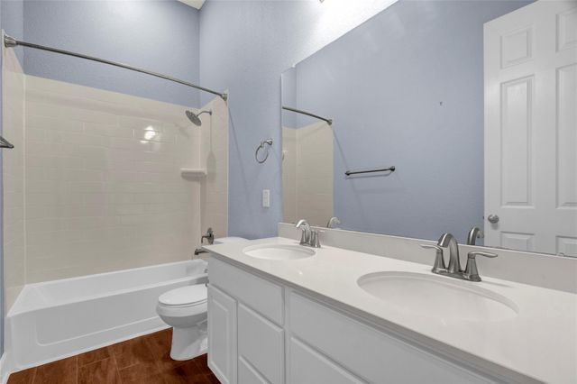 13235 Westmont Heights Lane, Houston, TX 77044