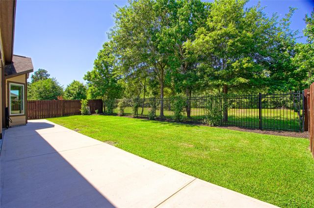 13235 Westmont Heights Lane, Houston, TX 77044