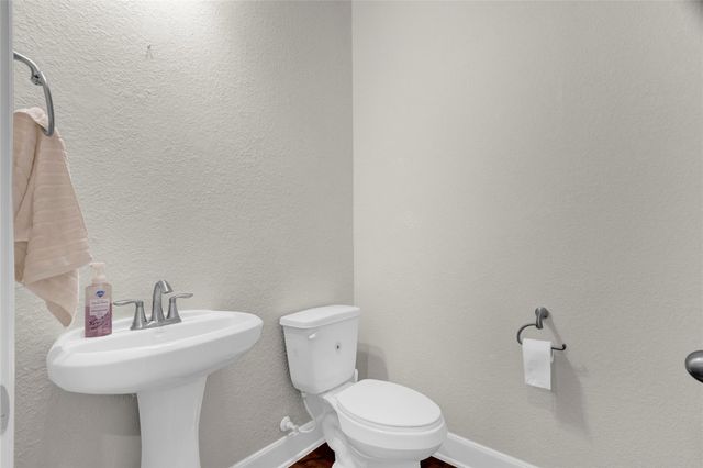 13235 Westmont Heights Lane, Houston, TX 77044