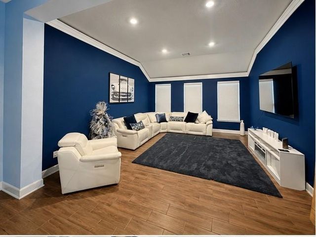 13235 Westmont Heights Lane, Houston, TX 77044