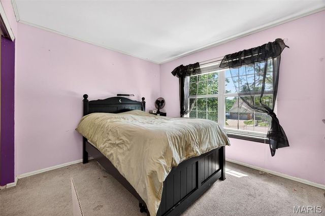 1132 Running Waters Drive, St Charles, MO 63304