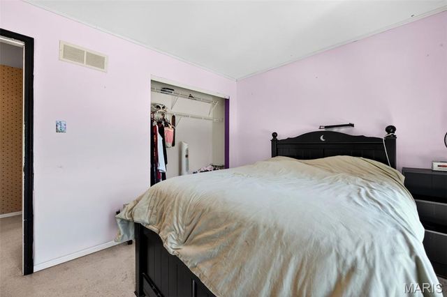 1132 Running Waters Drive, St Charles, MO 63304