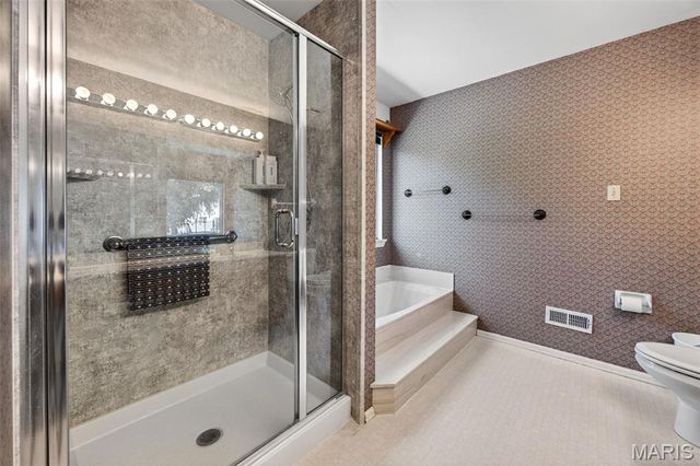 1132 Running Waters Drive, St Charles, MO 63304