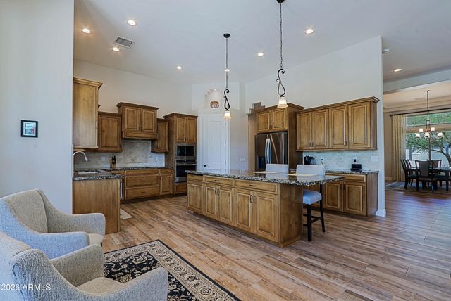 2827 W HERE TO THERE Drive, Phoenix, AZ 85086