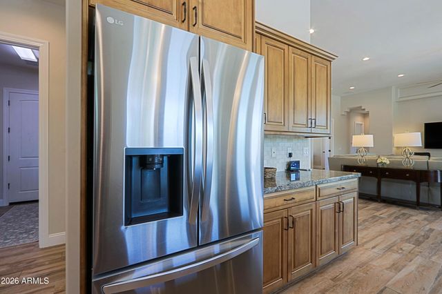 2827 W HERE TO THERE Drive, Phoenix, AZ 85086
