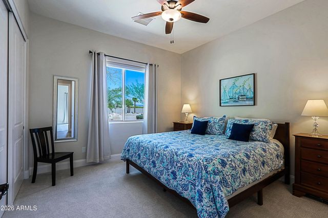 2827 W HERE TO THERE Drive, Phoenix, AZ 85086