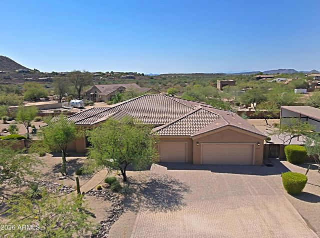 2827 W HERE TO THERE Drive, Phoenix, AZ 85086