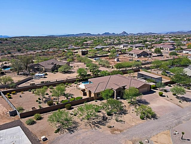 2827 W HERE TO THERE Drive, Phoenix, AZ 85086